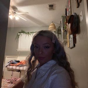 Meet your Posher, Riley